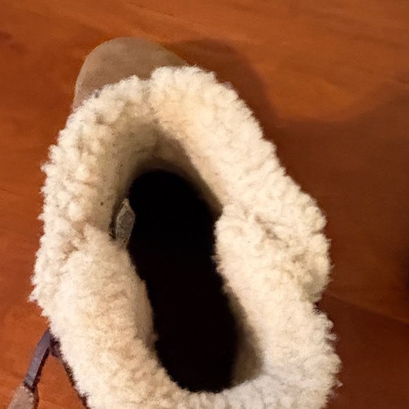 UGG Brown Shearling-Lined Boots short size 10 - Picture 9 of 11